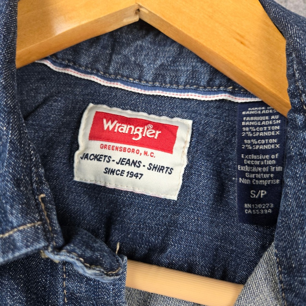 Wrangler Pearl Snap Western Shirt Mens Small Blue Bleached Acid Wash Denim Work - Picture 3 of 7